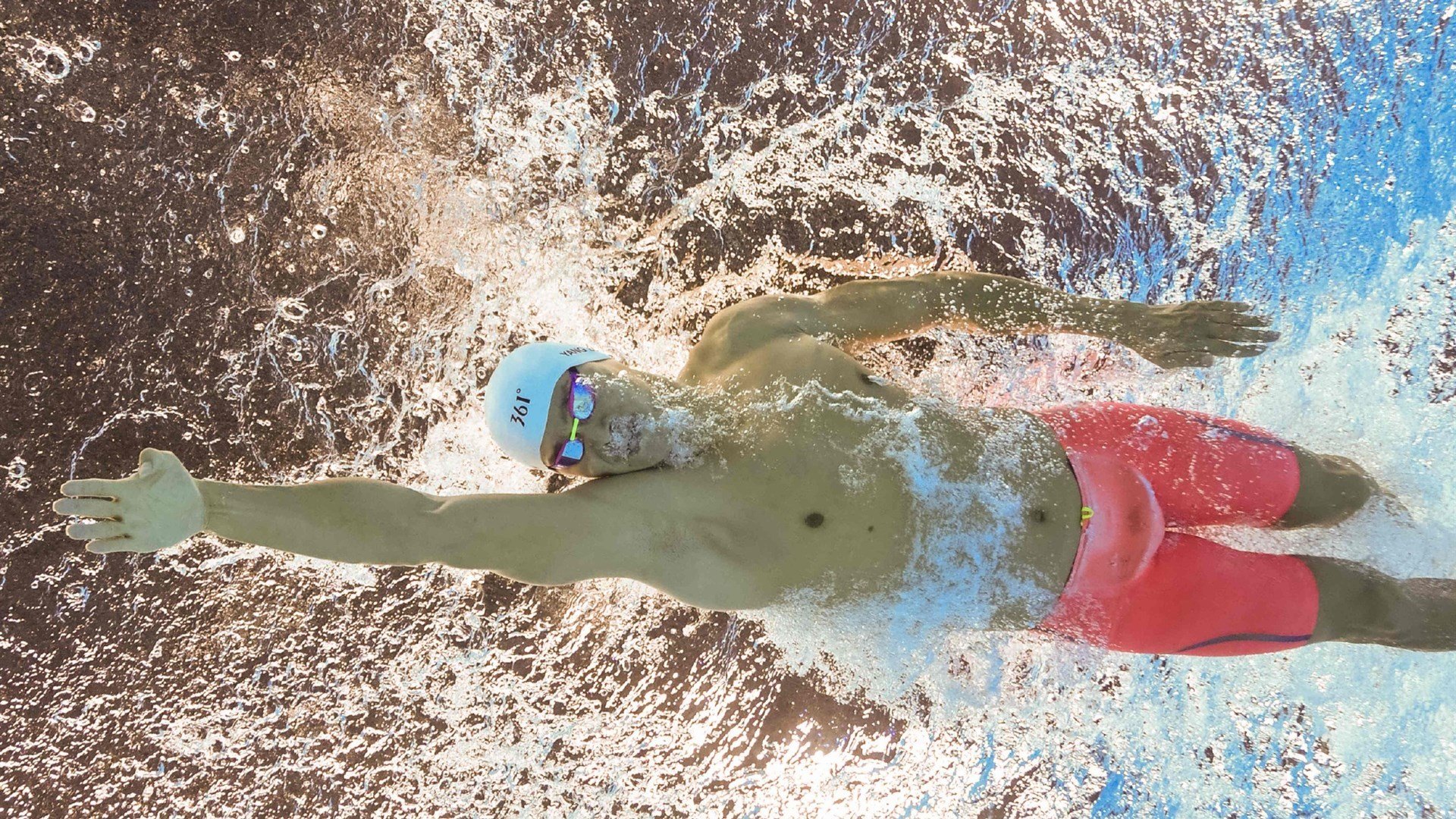 伯科夫用实力回应所有质疑，伯科e眼能治疗近视么